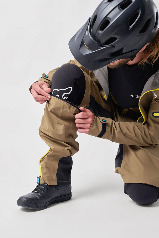Dirtlej Dirtsuit Core Edition - Mud Overall 7 Dirtlej Dirtsuit Core Edition - Mud Overall – Image 6