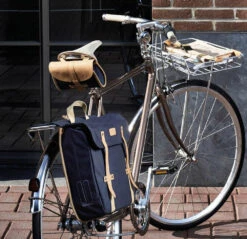 BASIL Porte-bagages De La Roue Avant De Portland -Vélos Boutique basil portland front carrier chrome 50408 2